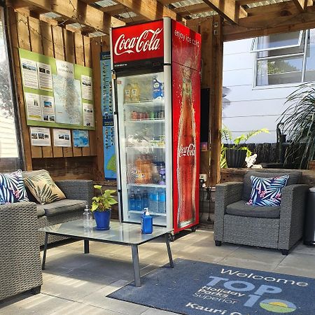 Kauri Coast TOP 10 Holiday Park Kaihu Bagian luar foto